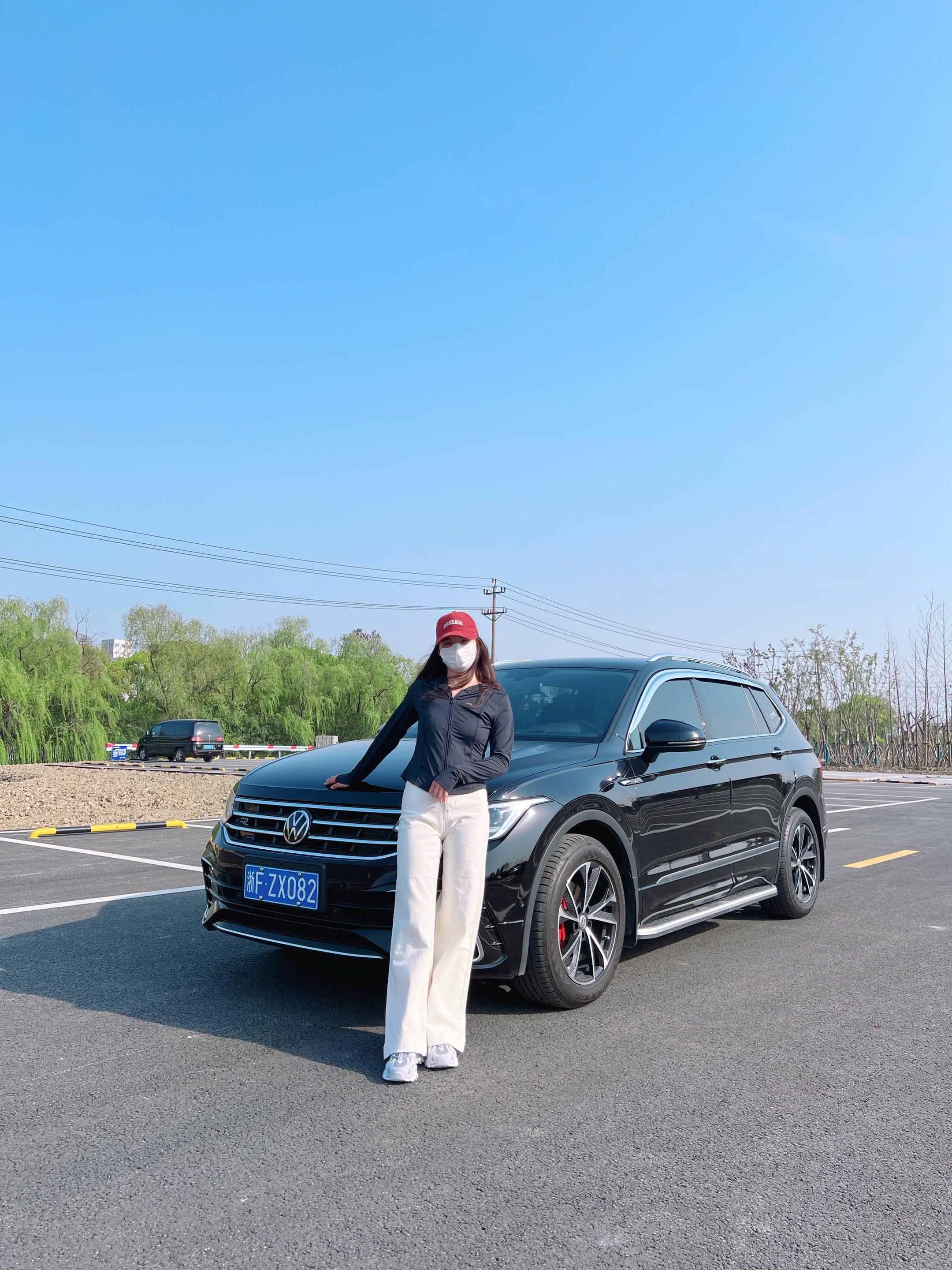 途观LPro 380TSI 四驱R-Line智尊版展示图1